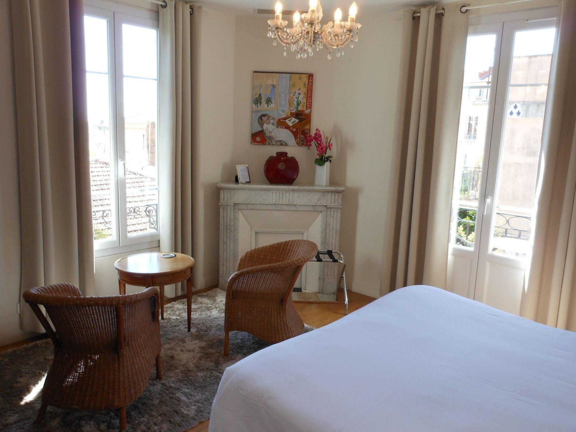 Hotel Villa Les Cygnes Ніцца Екстер'єр фото
