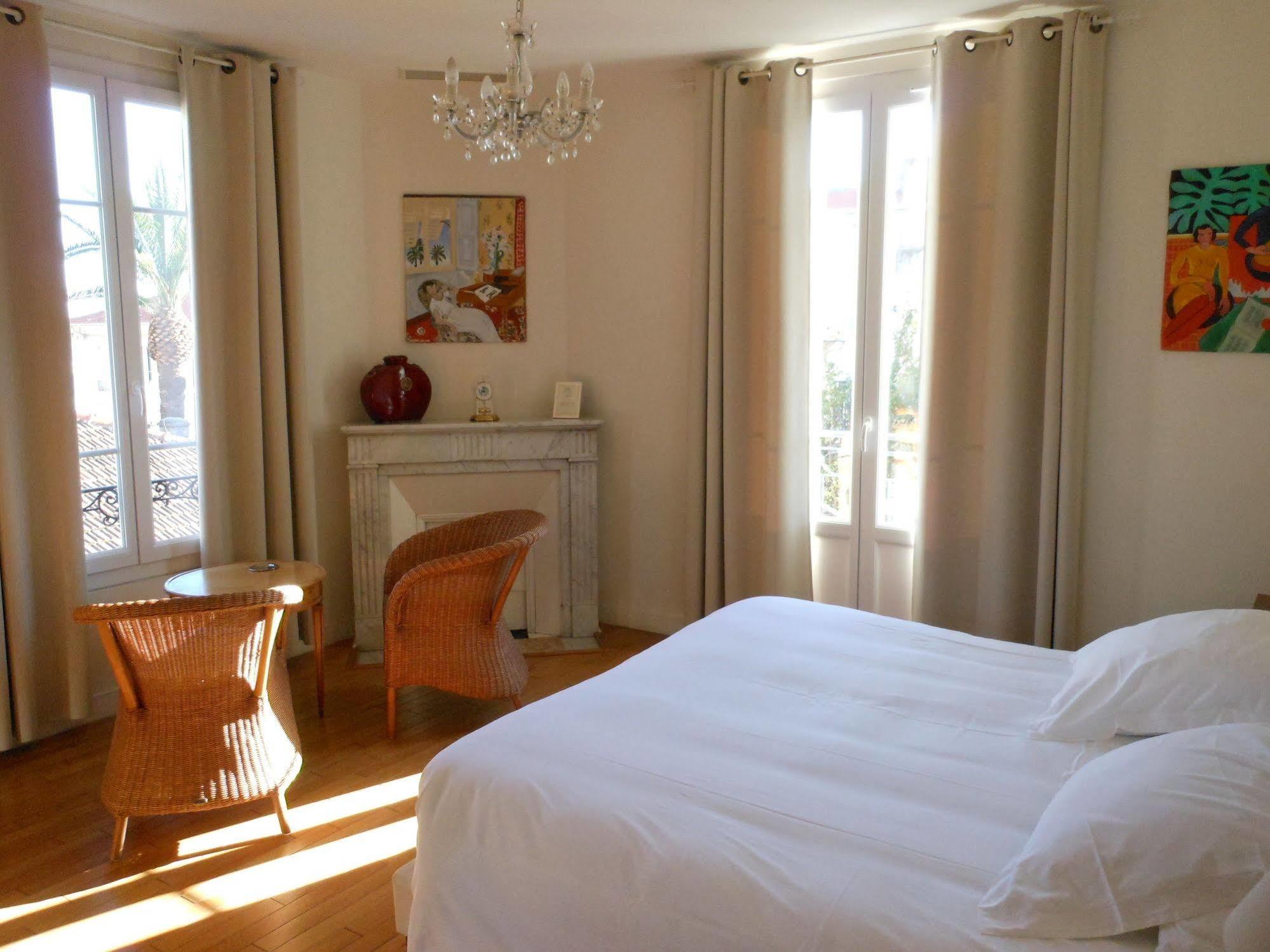 Hotel Villa Les Cygnes Ніцца Екстер'єр фото